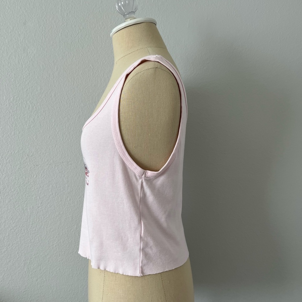 🏷️ PacSun Light Pink Crop Graphic Tank Top - Picture 4 of 7